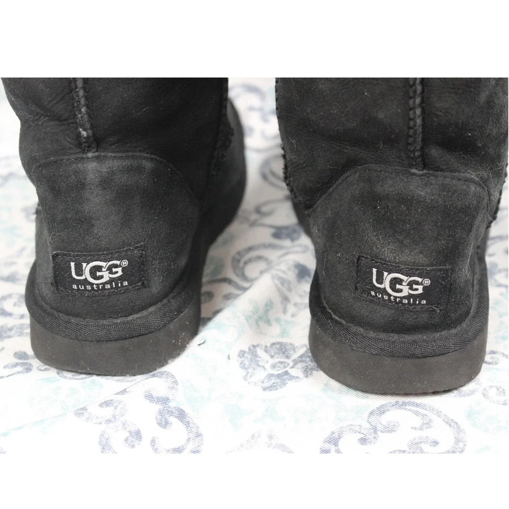 UGG Australia Classic Tall 5815 Black Leather Sheepskin Boots Womens 7‎